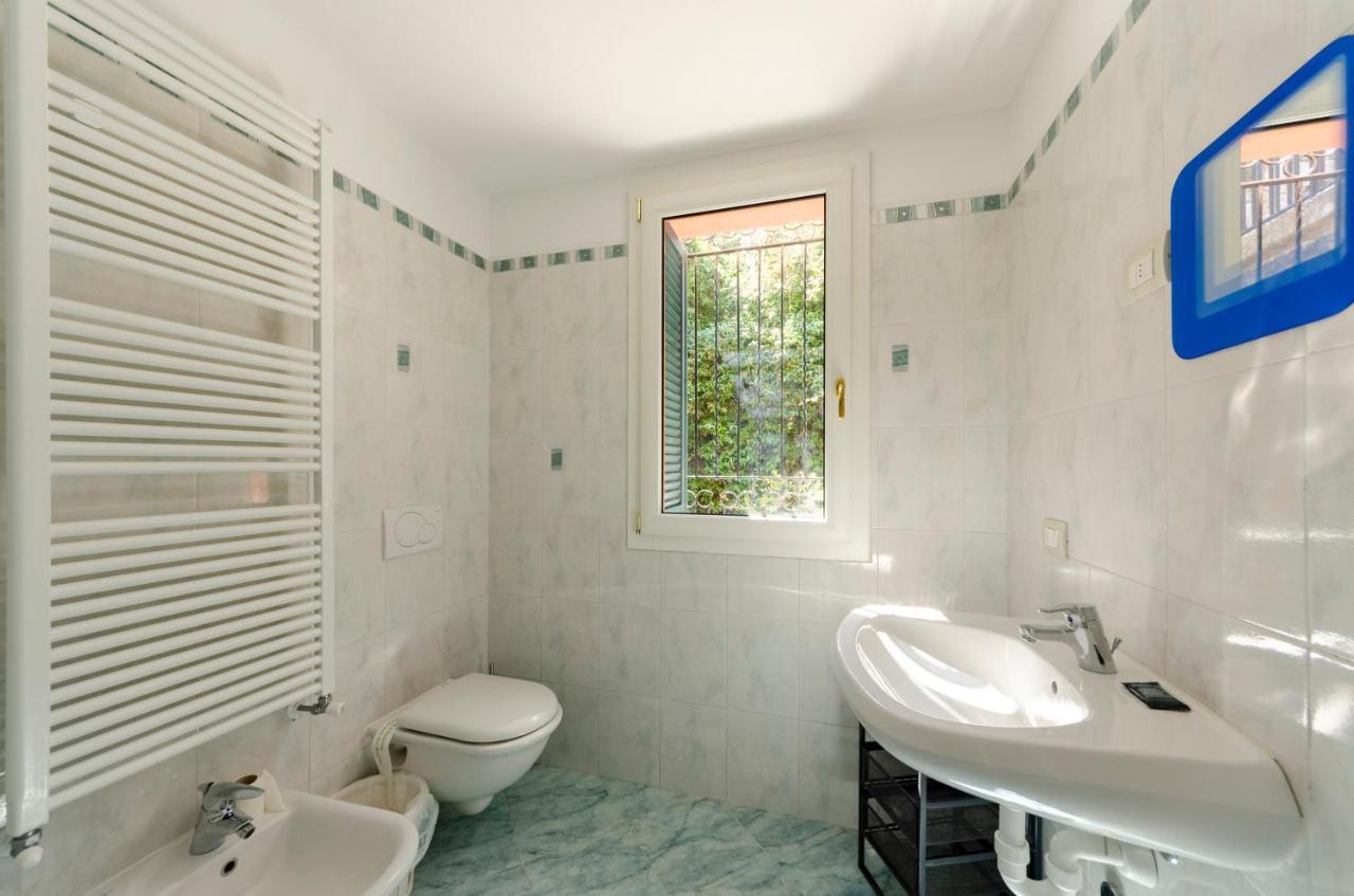 Joivy Vista Mondo Apartment Rapallo Exterior photo