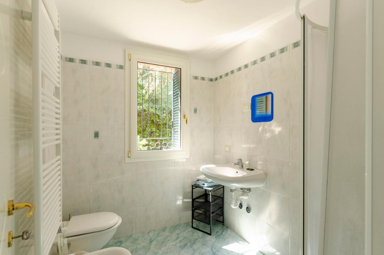 Joivy Vista Mondo Apartment Rapallo Exterior photo
