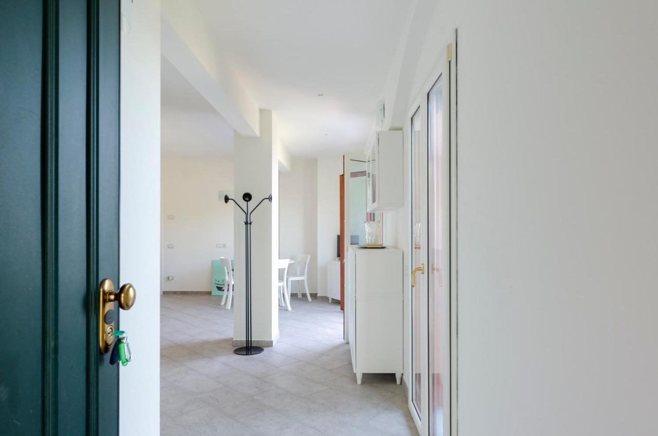 Joivy Vista Mondo Apartment Rapallo Exterior photo